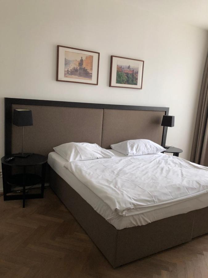 James Hotel & Apartments Prague Luaran gambar