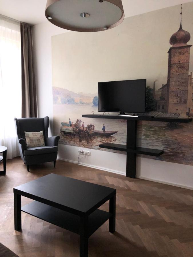 James Hotel & Apartments Prague Luaran gambar