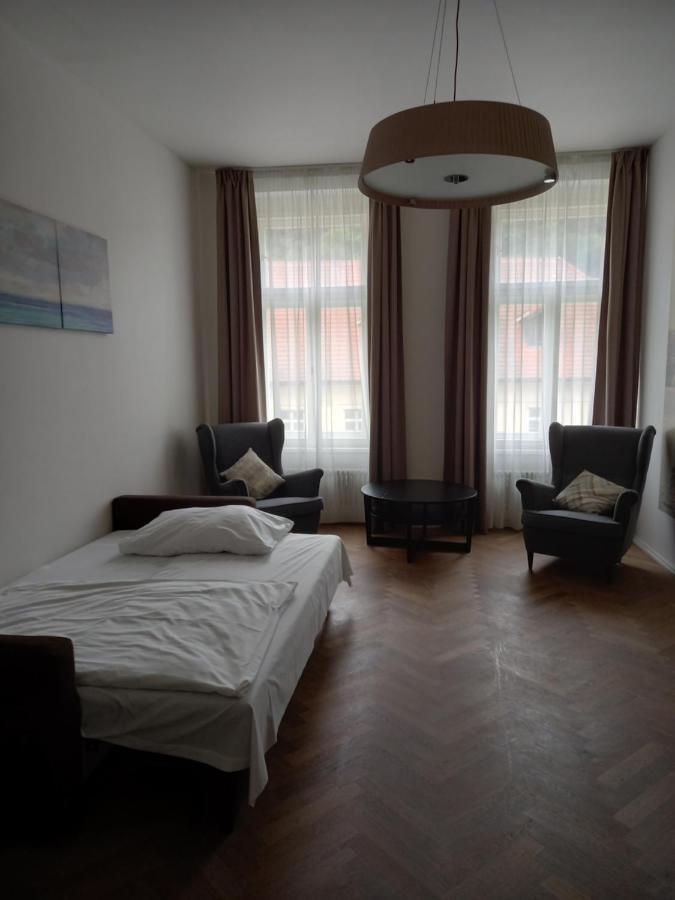 James Hotel & Apartments Prague Luaran gambar