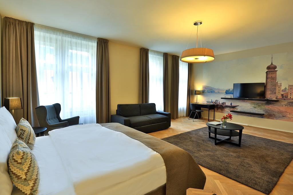 James Hotel & Apartments Prague Luaran gambar