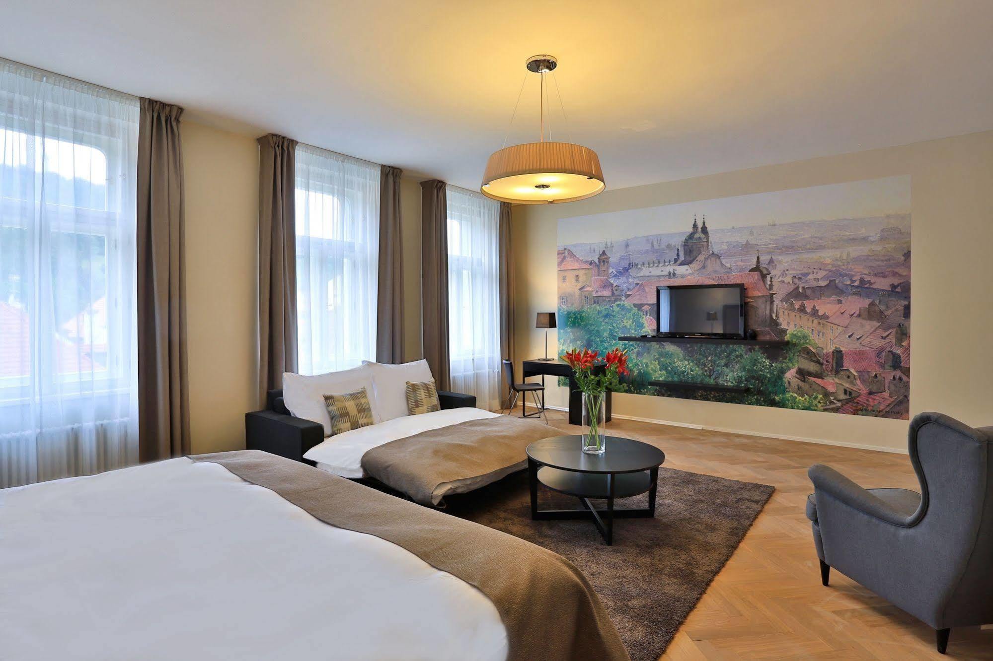 James Hotel & Apartments Prague Luaran gambar